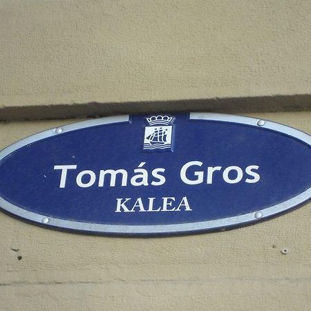 サン・セバスティアンApartamento Kasa Tomas Grosアパートメント エクステリア 写真